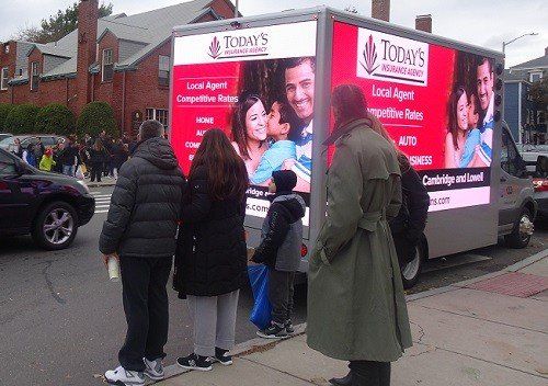 digital mobile billboard trucks